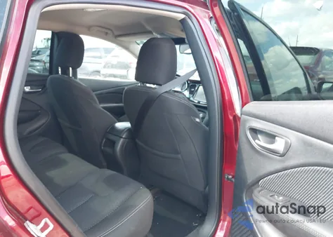 2015 Dodge Dart Sxt z USA, uszkodzony, nr VIN 1C3CDFBBXFD337431